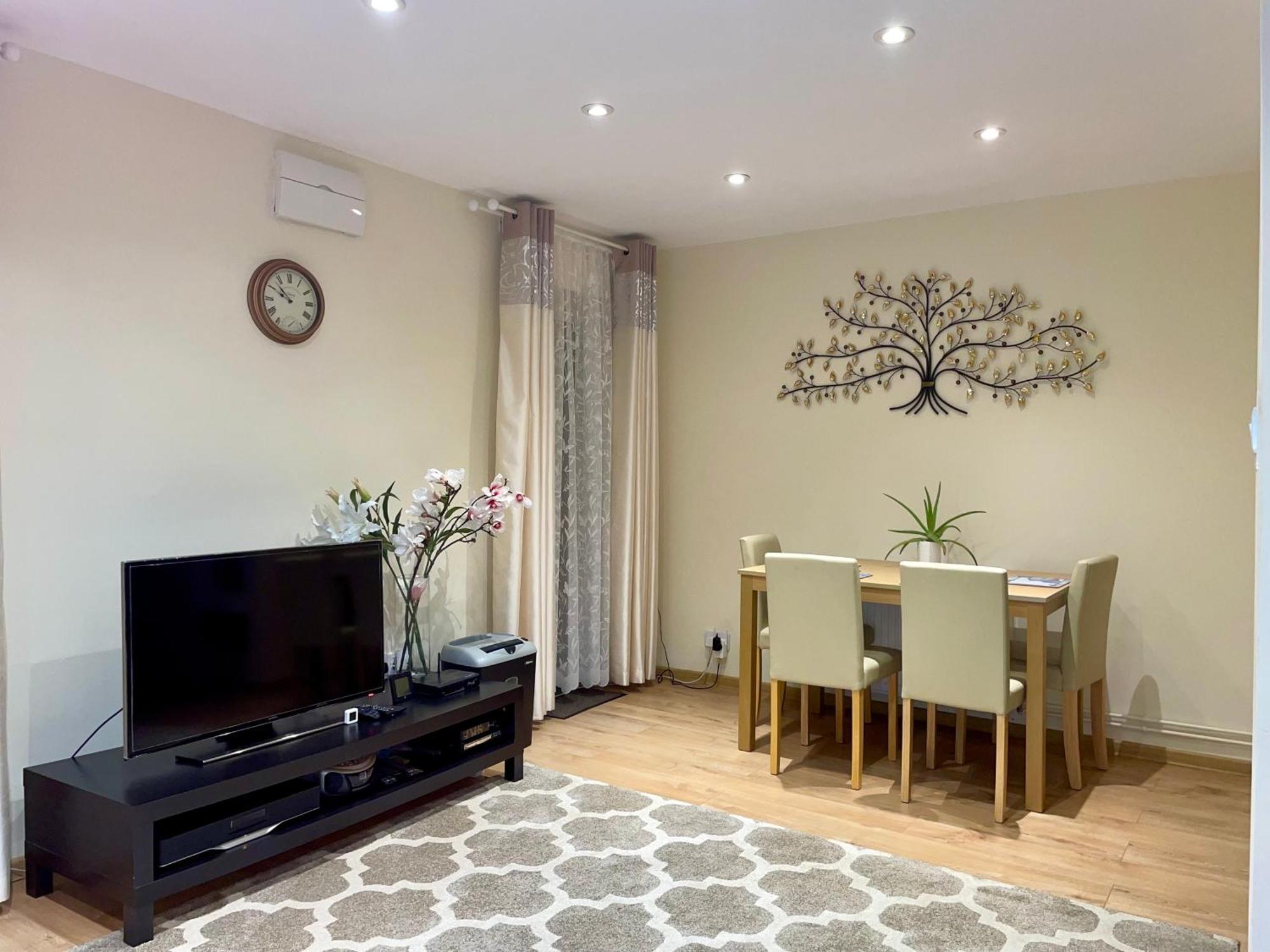 Roberts Holiday home *